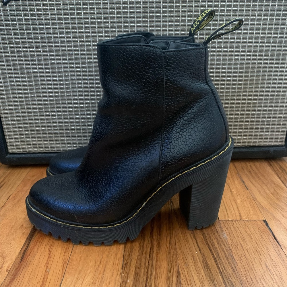 Dr Martens “Magdalena”
